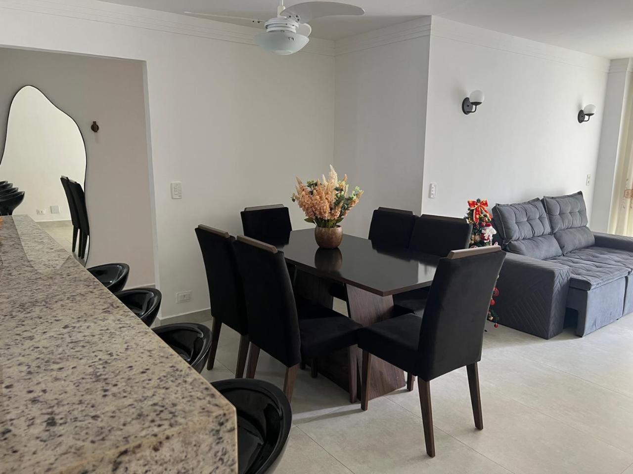 Beleza De Apartamento 300 Metros Da Praia Guaruja Exterior photo