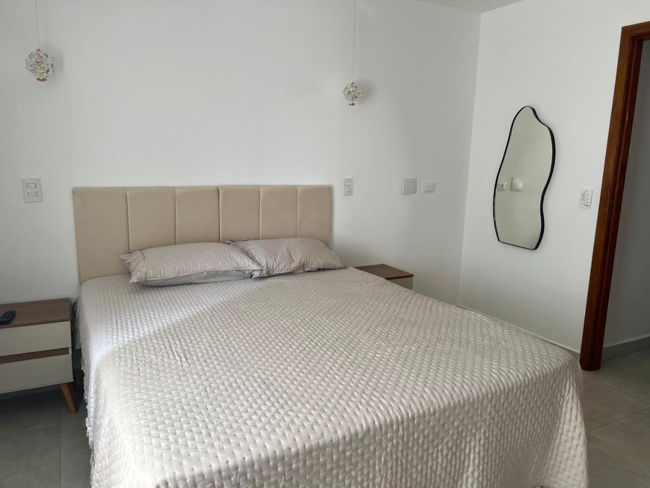 Beleza De Apartamento 300 Metros Da Praia Guaruja Exterior photo