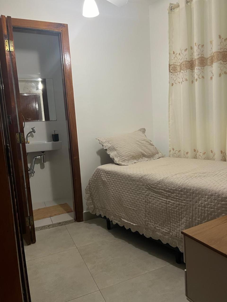 Beleza De Apartamento 300 Metros Da Praia Guaruja Exterior photo