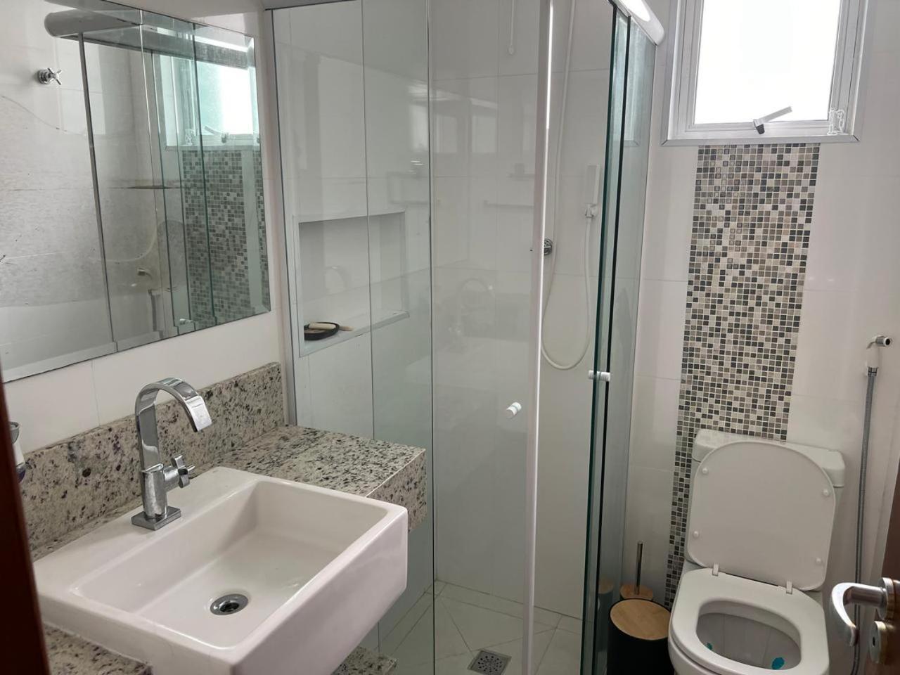 Beleza De Apartamento 300 Metros Da Praia Guaruja Exterior photo